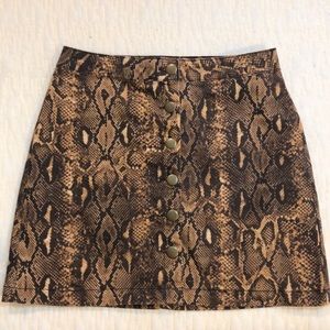 GB skirt